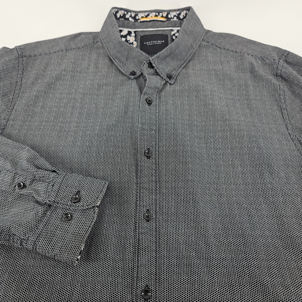 Cactus Man Ricky Singh Shirt Men XL Black White Geometric Dobby Floral Cuff VTG